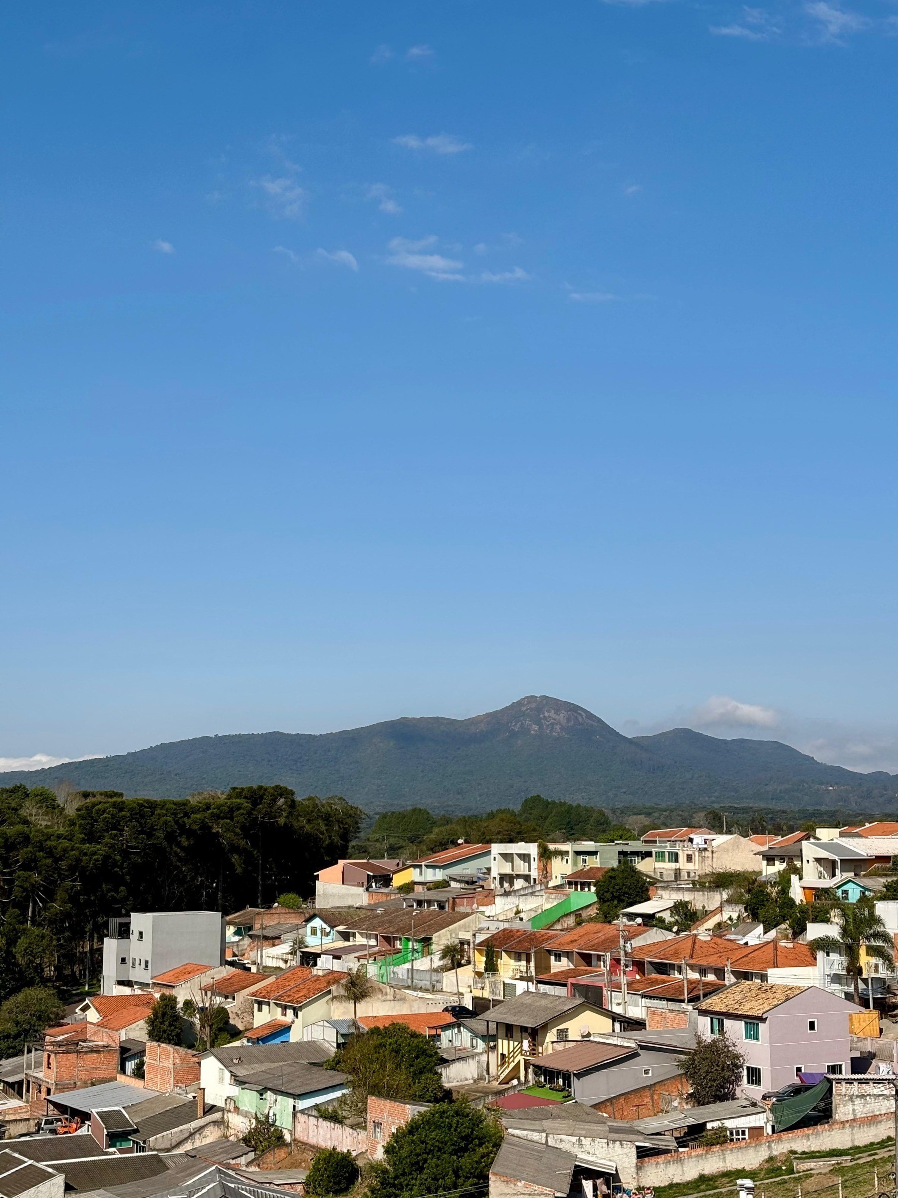 Segurança em Quatro Barras, imagem aérea de bairro 